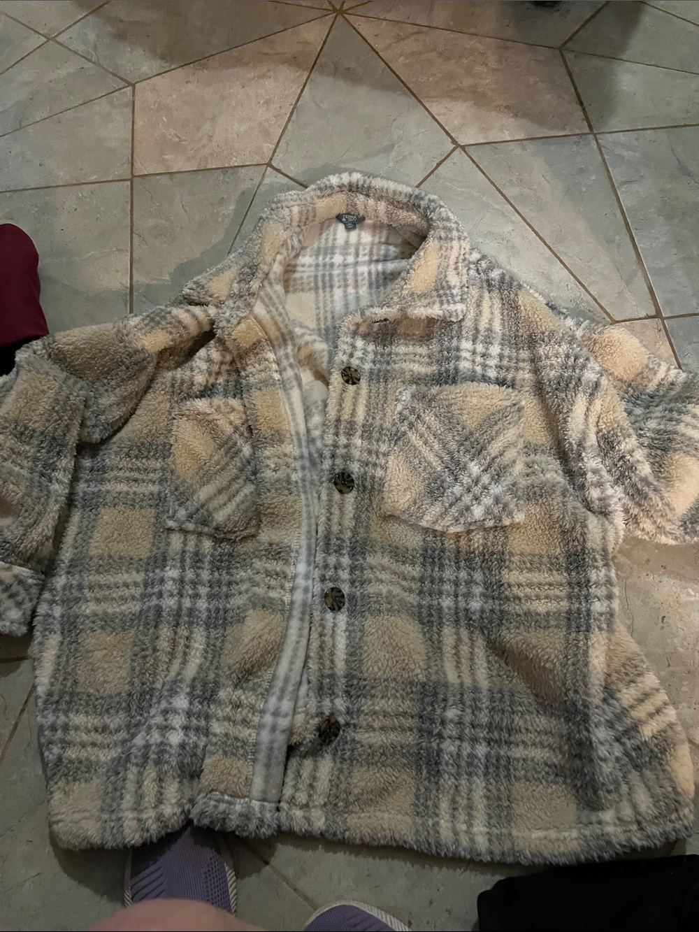 Cozy Plaid Sherpa Jacket in Cream and Gray